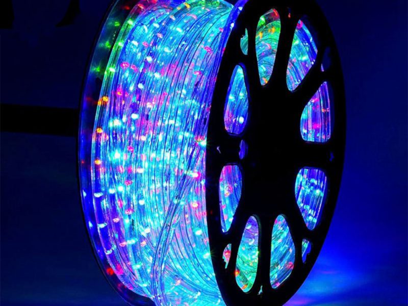 Waterproof multicolour 100M round two wire rope light